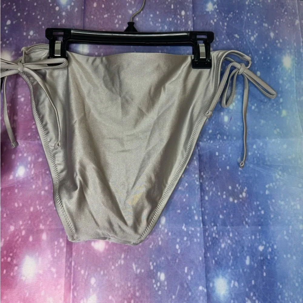 New shade & Shore bikini bottoms 🛍